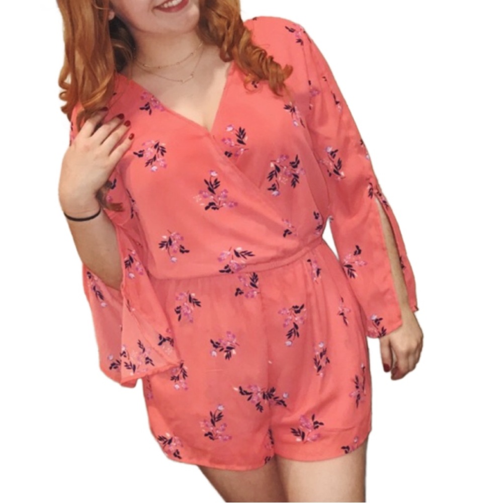 Arizona Jean Co. Floral Print Split Sleeve Romper Coral Large